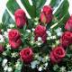 Jardinera flores artificiales cementerio capullos rosas